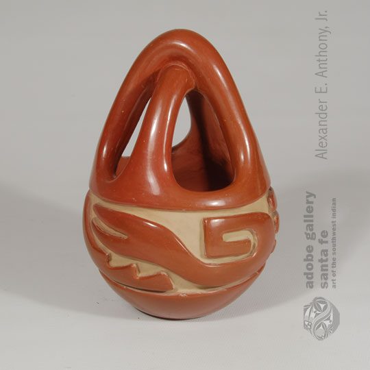 Teresita Naranjo Pottery - C4051B